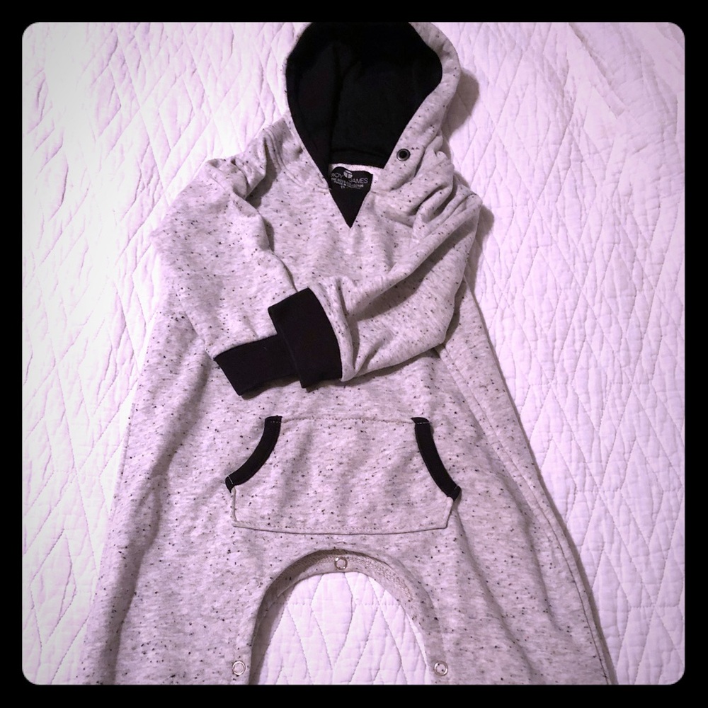 Troy James The Boy Collection 12-18M bodysuit